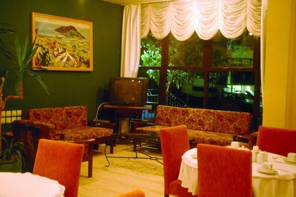 Pinar Hotel Алания Экстерьер фото